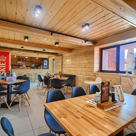 Penzion & Restauracja Lustrzany Zakatek Szczyrk